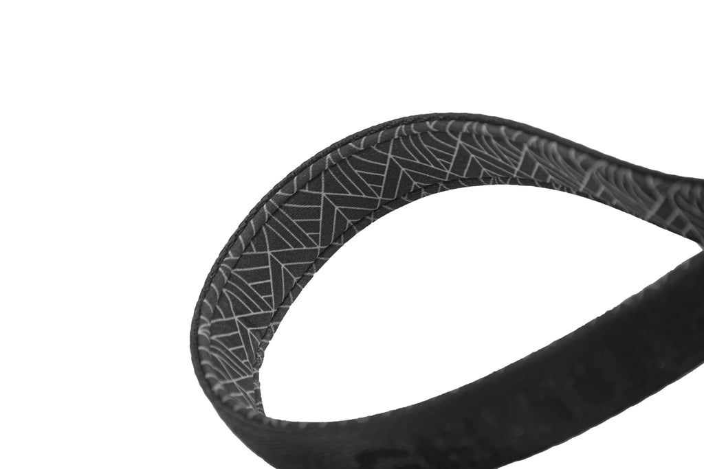 MIDNIGHT WALKER| LEASH